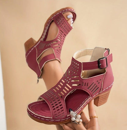Sandales Élégantes Femme à Talons Carrés